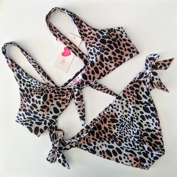 Buddy Love Adriana Cheetah Print Triangle Tie Front 2 pc Bikini L NWT - Picture 6 of 11